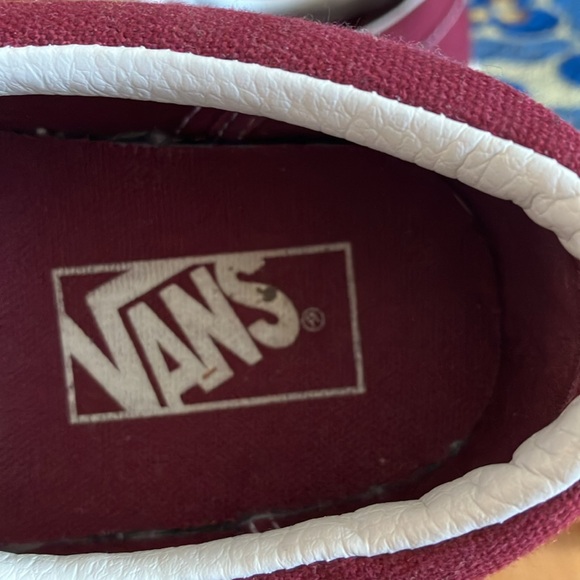 Vans Oxblood sneakers! Preloved ❤️ - Picture 3 of 14